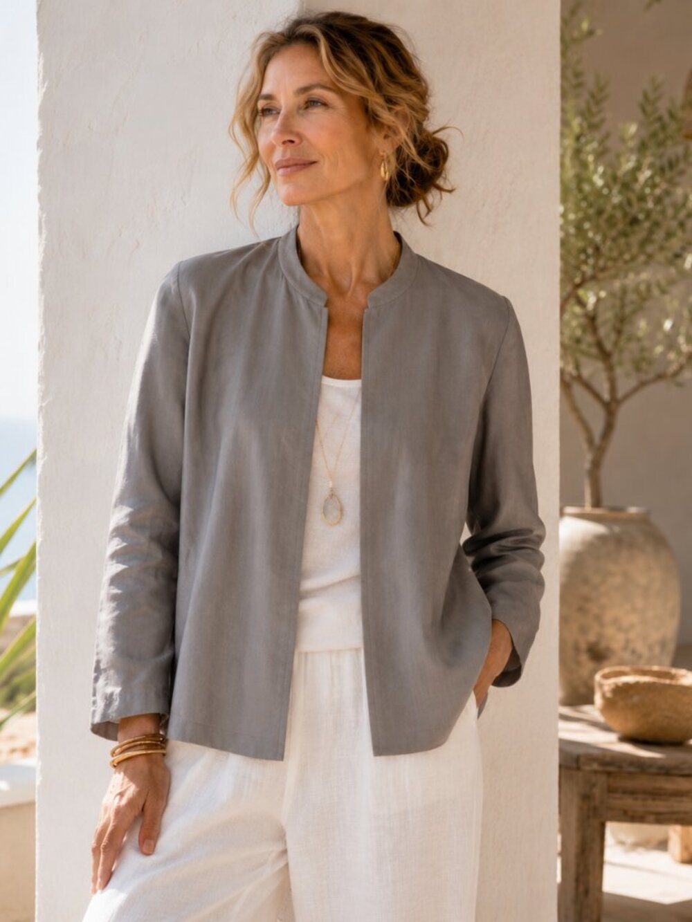 Eileen Fisher SZ M 100% Silk Jacket Hook & Loop Closure Lightweight Blazer